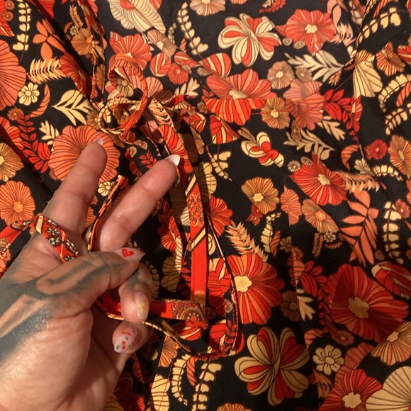 Chic Boho Crush style Long Sleeve Multicolor Floral Modern style Sz.2xl - Picture 7 of 8